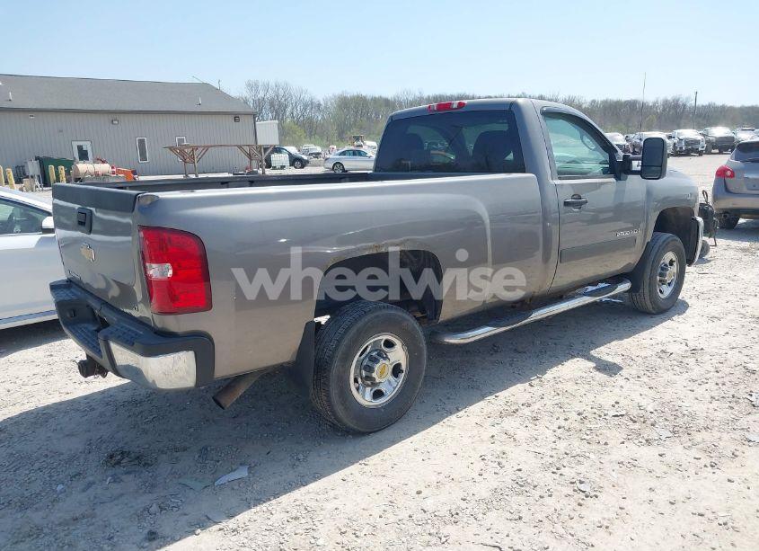 Photo 4 of 2009 Chevrolet Silverado 2500HD LT (VIN 1GCHK54K39F137899)