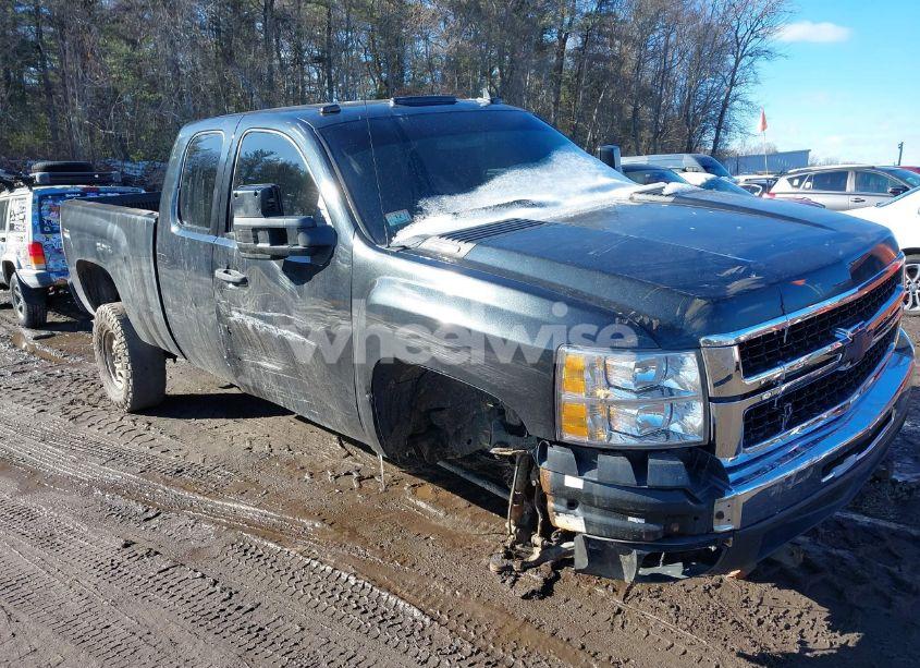 2009 Chevrolet Silverado 2500HD LT (VIN 1GCHK59K29E161027) main photo