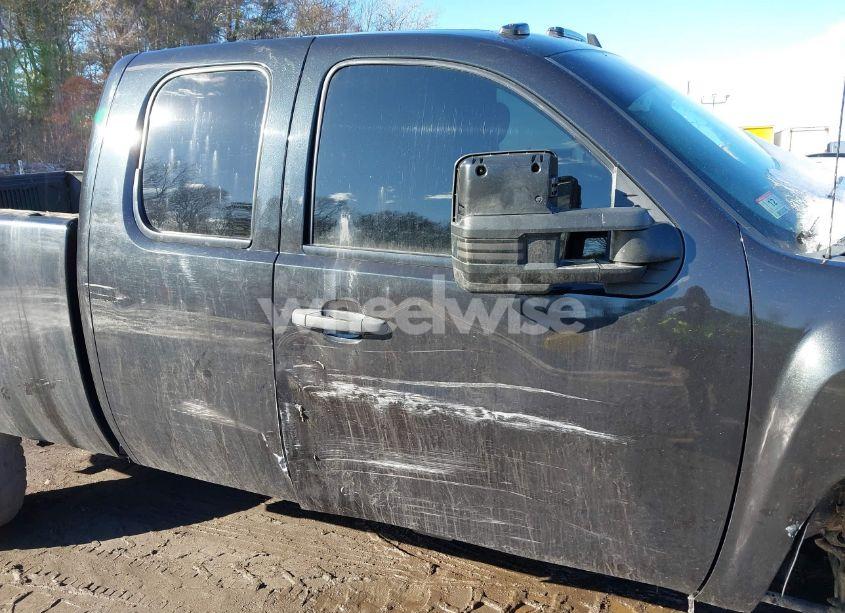 Photo 14 of 2009 Chevrolet Silverado 2500HD LT (VIN 1GCHK59K29E161027)