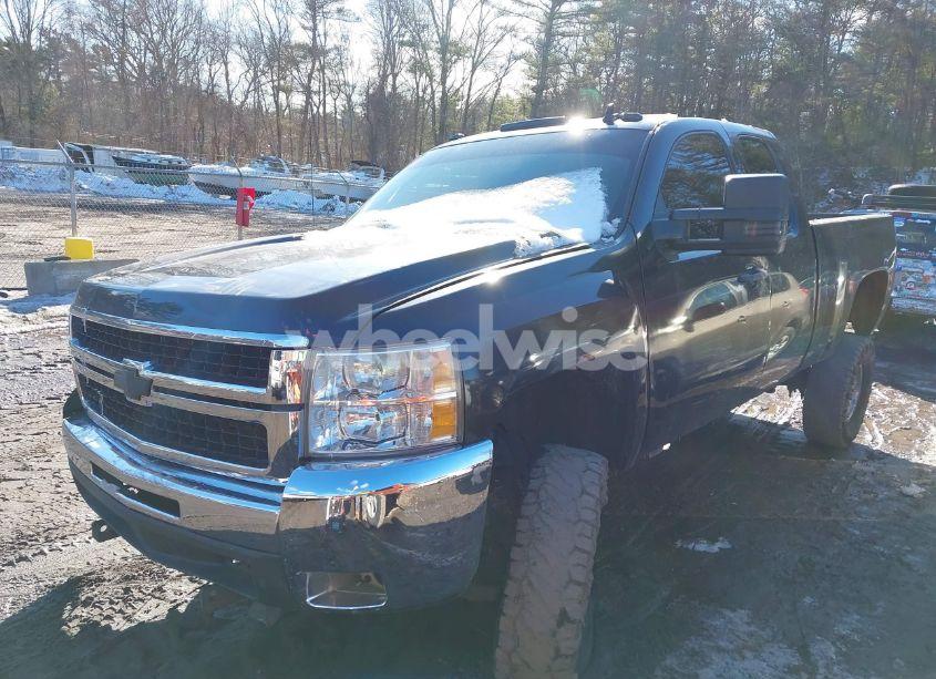 Photo 2 of 2009 Chevrolet Silverado 2500HD LT (VIN 1GCHK59K29E161027)