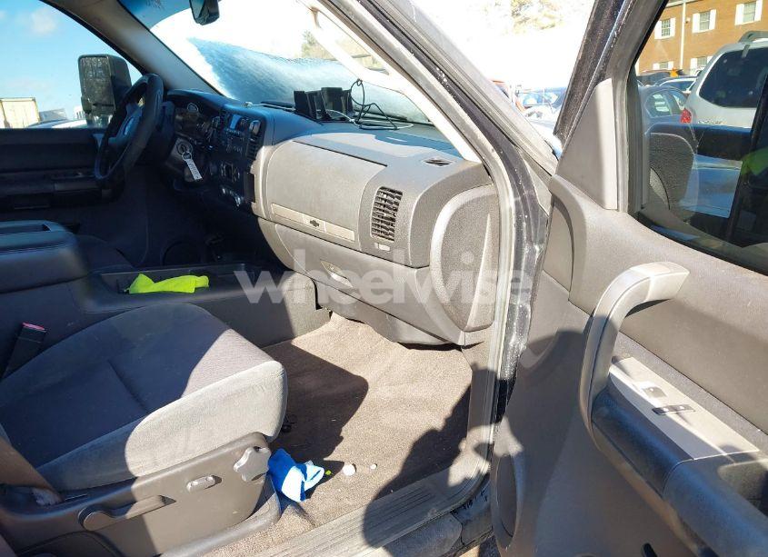 Photo 5 of 2009 Chevrolet Silverado 2500HD LT (VIN 1GCHK59K29E161027)