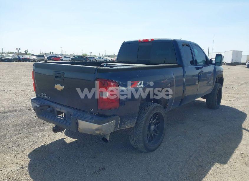 Photo 4 of 2009 Chevrolet Silverado 2500HD LT (VIN 1GCHK59K39E120969)