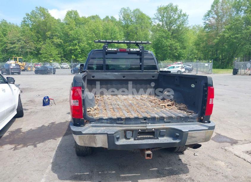 Photo 16 of 2009 Chevrolet Silverado 2500HD LT (VIN 1GCHK59KX9E122332)