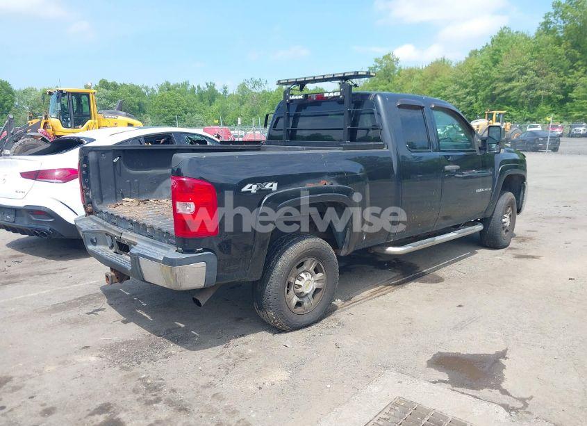 Photo 4 of 2009 Chevrolet Silverado 2500HD LT (VIN 1GCHK59KX9E122332)