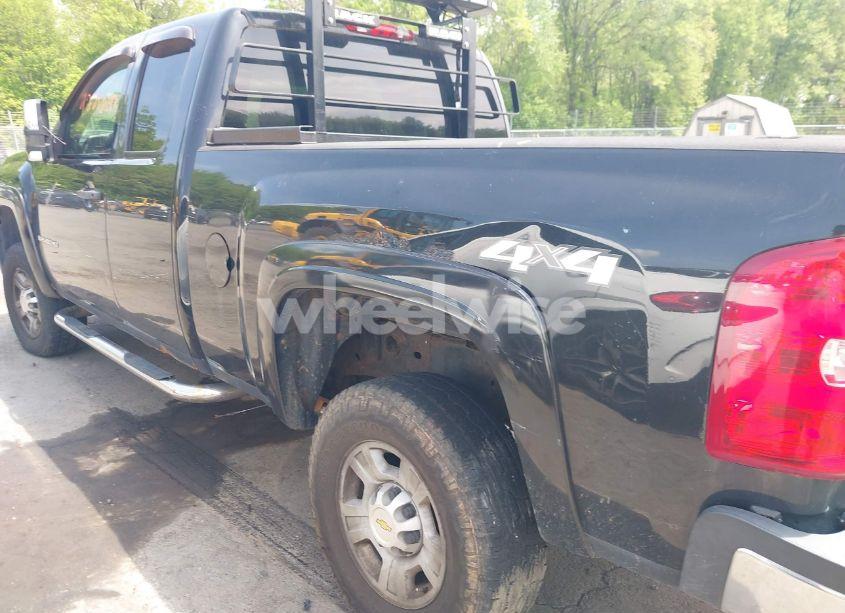 Photo 6 of 2009 Chevrolet Silverado 2500HD LT (VIN 1GCHK59KX9E122332)