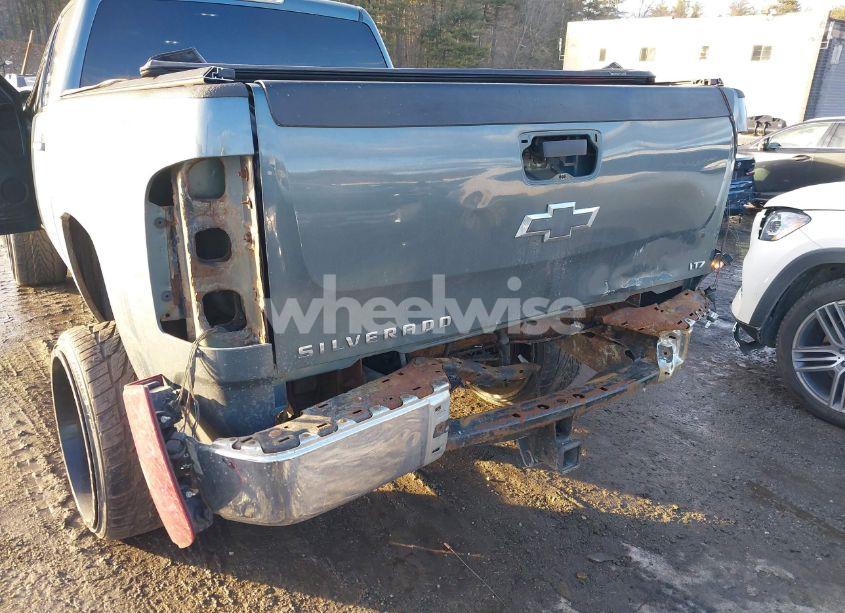 Photo 6 of 2009 Chevrolet Silverado 2500HD LTZ (VIN 1GCHK63619F145767)