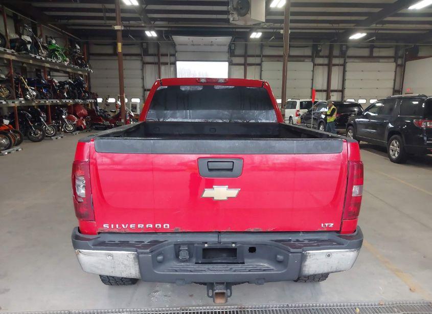 Photo 16 of 2009 Chevrolet Silverado 2500HD LTZ (VIN 1GCHK63659F135288)