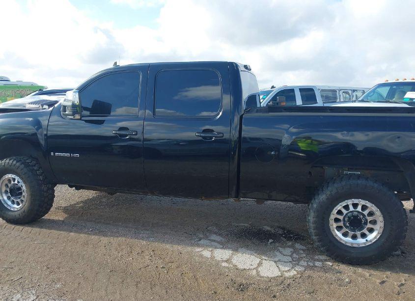 Photo 15 of 2009 Chevrolet Silverado 2500HD LTZ (VIN 1GCHK63699F181710)