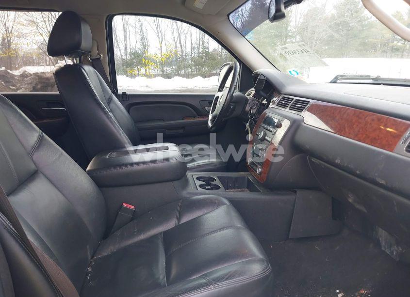 Photo 5 of 2009 Chevrolet Silverado 2500HD LTZ (VIN 1GCHK63K49F190019)