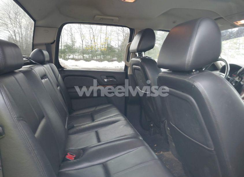 Photo 8 of 2009 Chevrolet Silverado 2500HD LTZ (VIN 1GCHK63K49F190019)