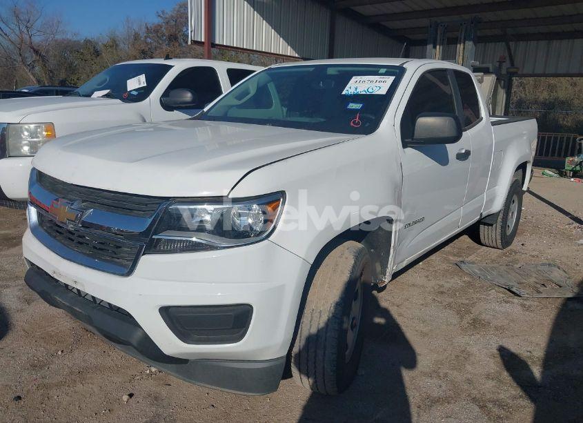 Photo 2 of 2015 Chevrolet Colorado WT (VIN 1GCHSAEA0F1174061)