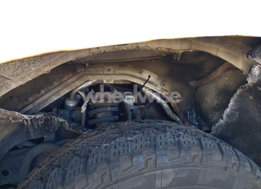 Photo 6 of 2015 Chevrolet Colorado WT (VIN 1GCHSAEA0F1183438)