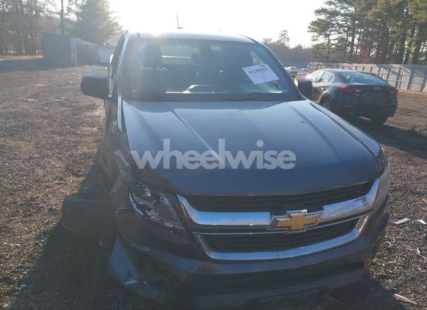 Photo 12 of 2015 Chevrolet Colorado WT (VIN 1GCHSAEA1F1216009)