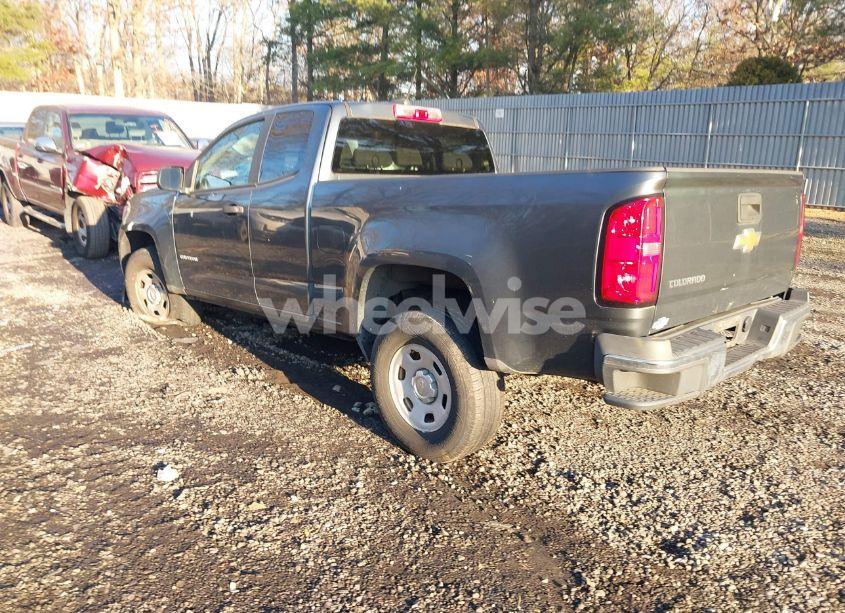 Photo 3 of 2015 Chevrolet Colorado WT (VIN 1GCHSAEA1F1216009)