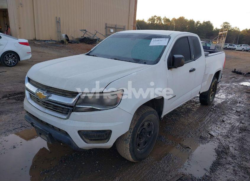 Photo 2 of 2015 Chevrolet Colorado WT (VIN 1GCHSAEA2F1233627)