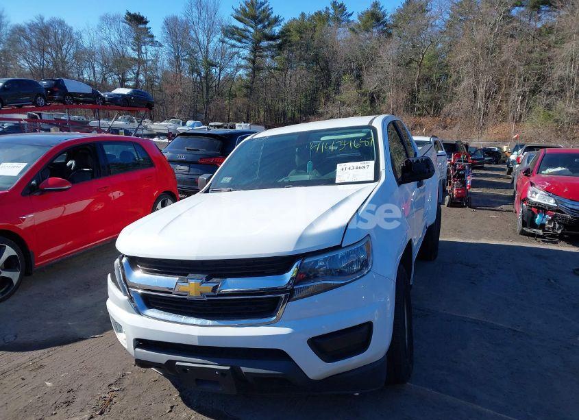 Photo 12 of 2015 Chevrolet Colorado WT (VIN 1GCHSAEA3F1202807)