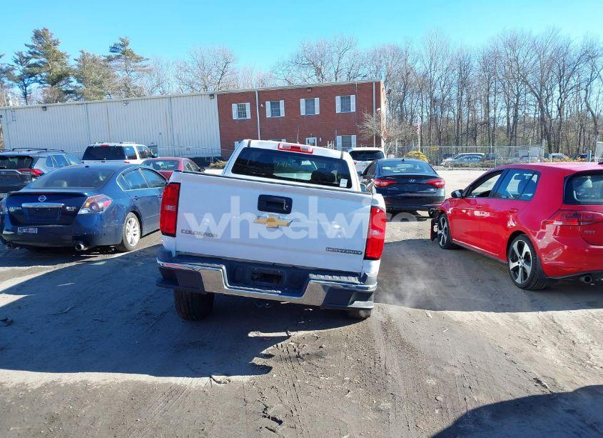 Photo 16 of 2015 Chevrolet Colorado WT (VIN 1GCHSAEA3F1202807)