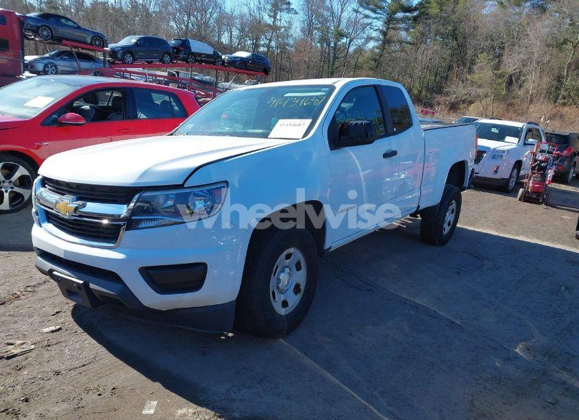 Photo 2 of 2015 Chevrolet Colorado WT (VIN 1GCHSAEA3F1202807)