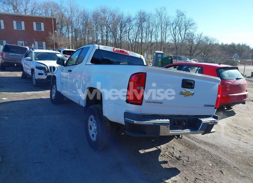 Photo 3 of 2015 Chevrolet Colorado WT (VIN 1GCHSAEA3F1202807)