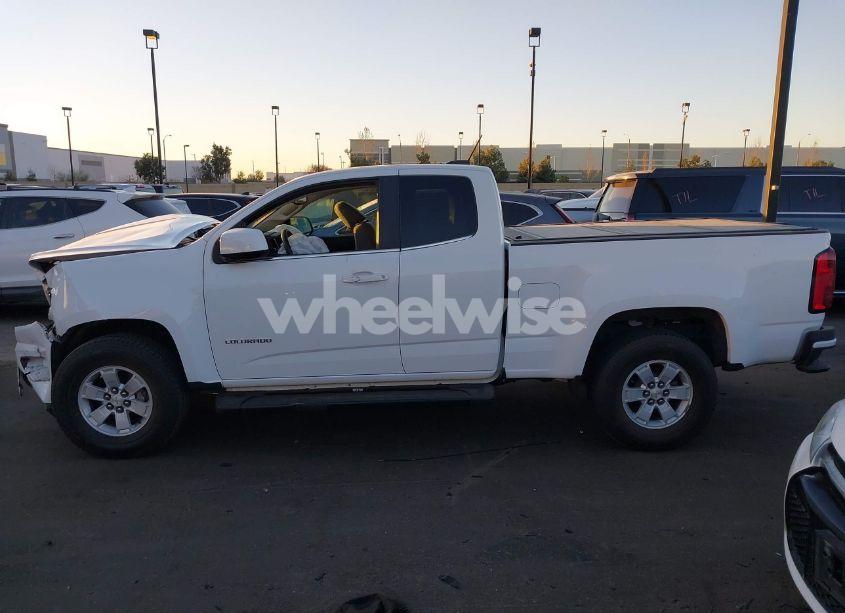 Photo 14 of 2015 Chevrolet Colorado WT (VIN 1GCHSAEA4F1136851)