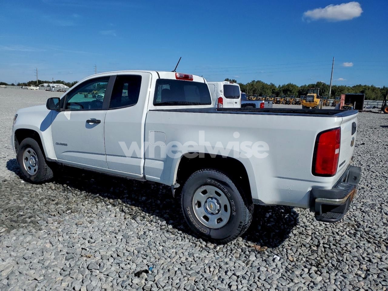 Photo 2 of 2020 CHEVROLET COLORADO N/A (VIN 1GCHSAEA4L1224794)