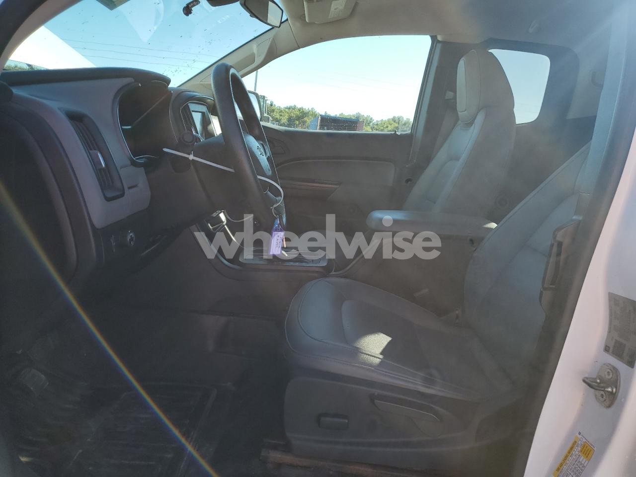 Photo 7 of 2020 CHEVROLET COLORADO N/A (VIN 1GCHSAEA4L1224794)