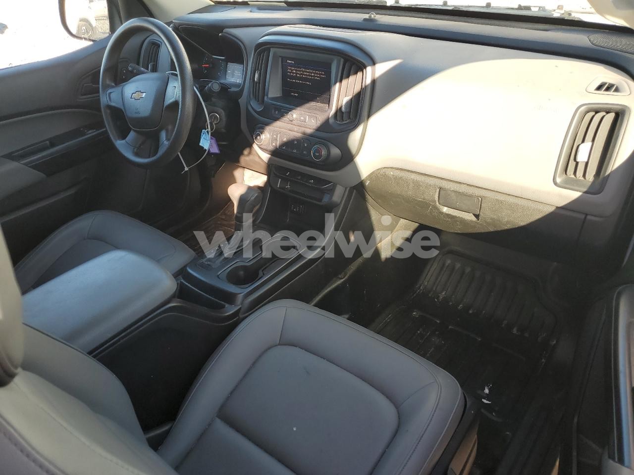 Photo 8 of 2020 CHEVROLET COLORADO N/A (VIN 1GCHSAEA4L1224794)