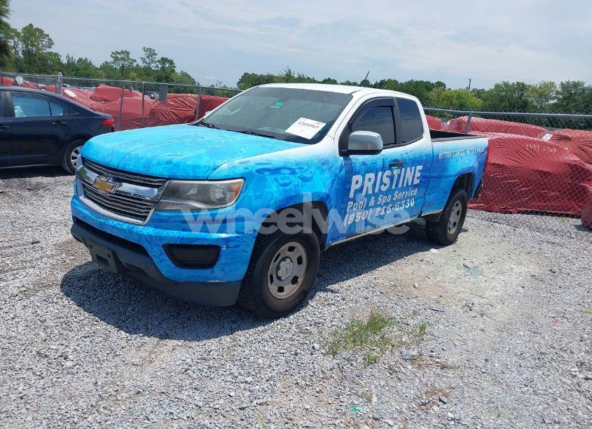Photo 2 of 2015 Chevrolet Colorado WT (VIN 1GCHSAEA5F1142299)