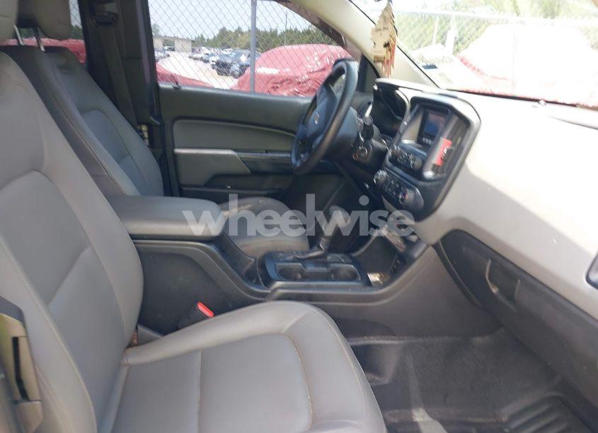 Photo 5 of 2015 Chevrolet Colorado WT (VIN 1GCHSAEA5F1142299)