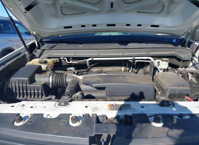 Photo 10 of 2015 Chevrolet Colorado WT (VIN 1GCHSAEA6F1238104)