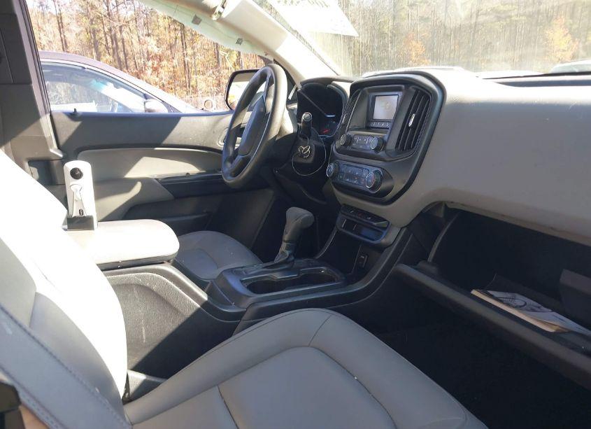 Photo 5 of 2015 Chevrolet Colorado WT (VIN 1GCHSAEA6F1238104)