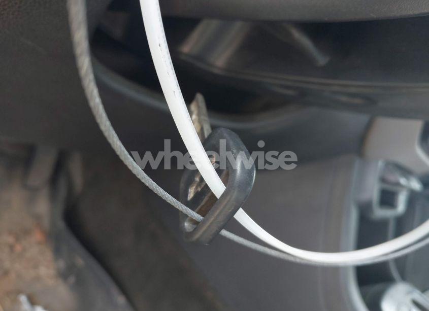 Photo 11 of 2015 Chevrolet Colorado WT (VIN 1GCHSAEA7F1150842)