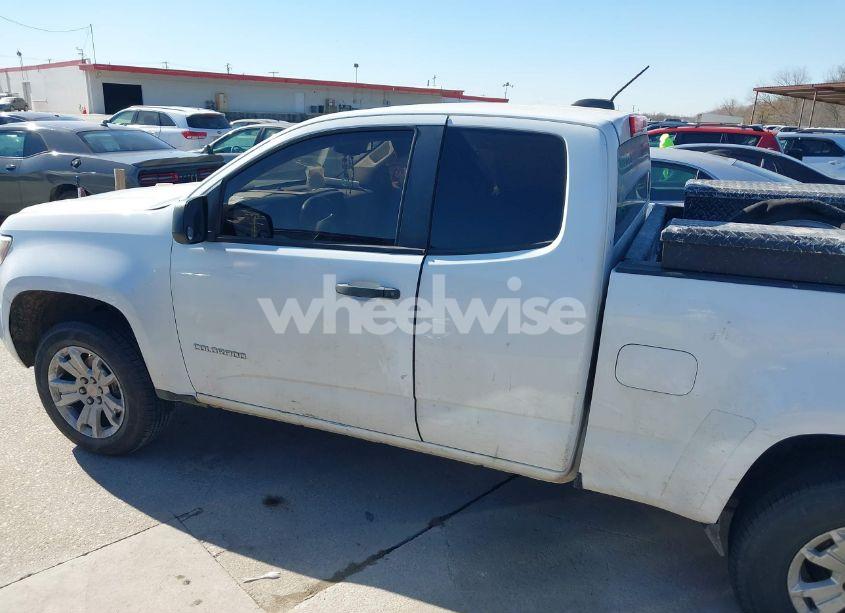 Photo 14 of 2015 Chevrolet Colorado WT (VIN 1GCHSAEA7F1218878)