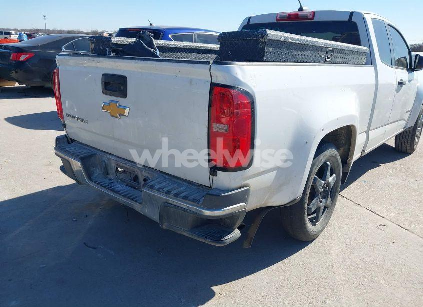 Photo 18 of 2015 Chevrolet Colorado WT (VIN 1GCHSAEA7F1218878)