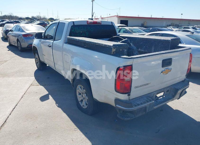 Photo 3 of 2015 Chevrolet Colorado WT (VIN 1GCHSAEA7F1218878)