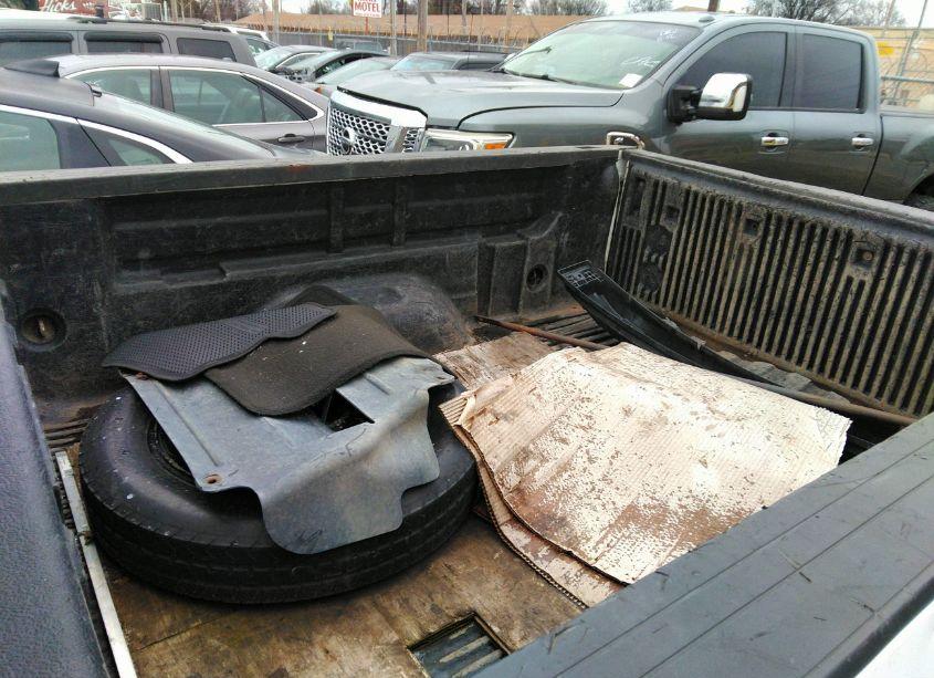 Photo 12 of 2015 Chevrolet Colorado WT (VIN 1GCHSAEA8F1152678)