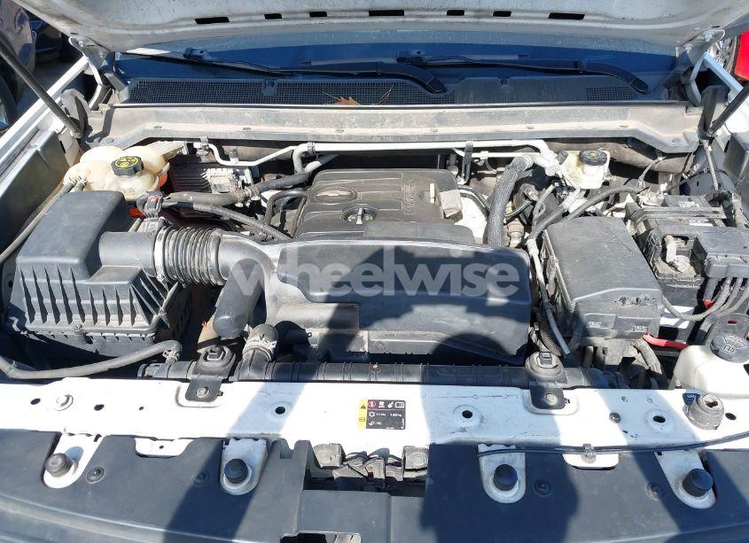 Photo 10 of 2015 Chevrolet Colorado WT (VIN 1GCHSAEA9F1204982)