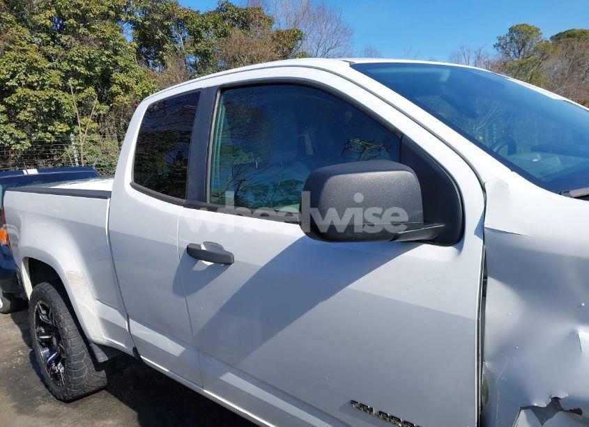 Photo 13 of 2015 Chevrolet Colorado WT (VIN 1GCHSAEA9F1204982)