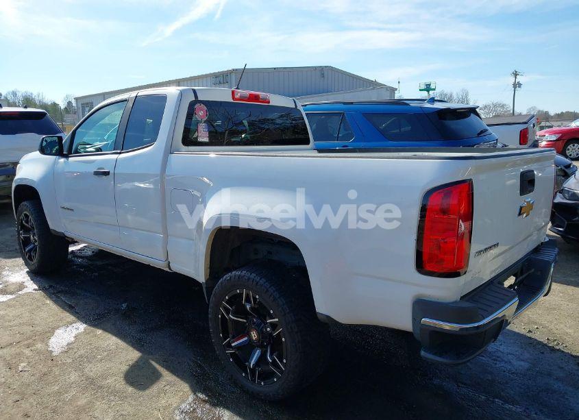 Photo 3 of 2015 Chevrolet Colorado WT (VIN 1GCHSAEA9F1204982)