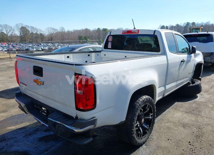 Photo 4 of 2015 Chevrolet Colorado WT (VIN 1GCHSAEA9F1204982)