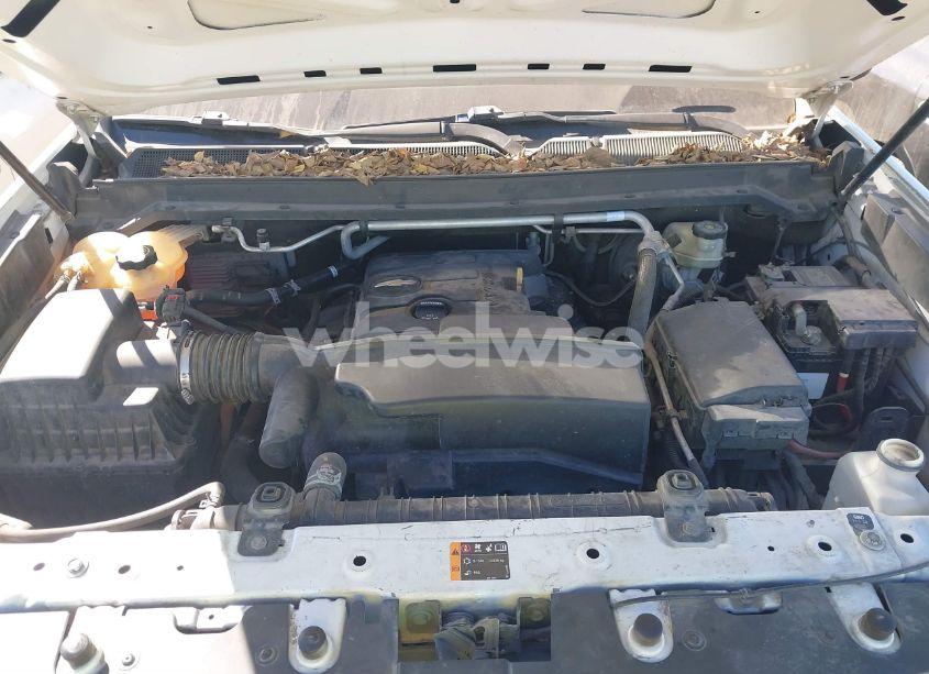 Photo 10 of 2015 Chevrolet Colorado WT (VIN 1GCHSAEA9F1213178)