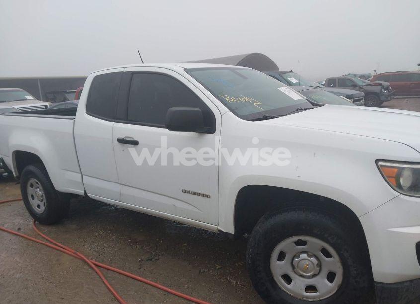 Photo 13 of 2015 Chevrolet Colorado WT (VIN 1GCHSAEA9F1213178)