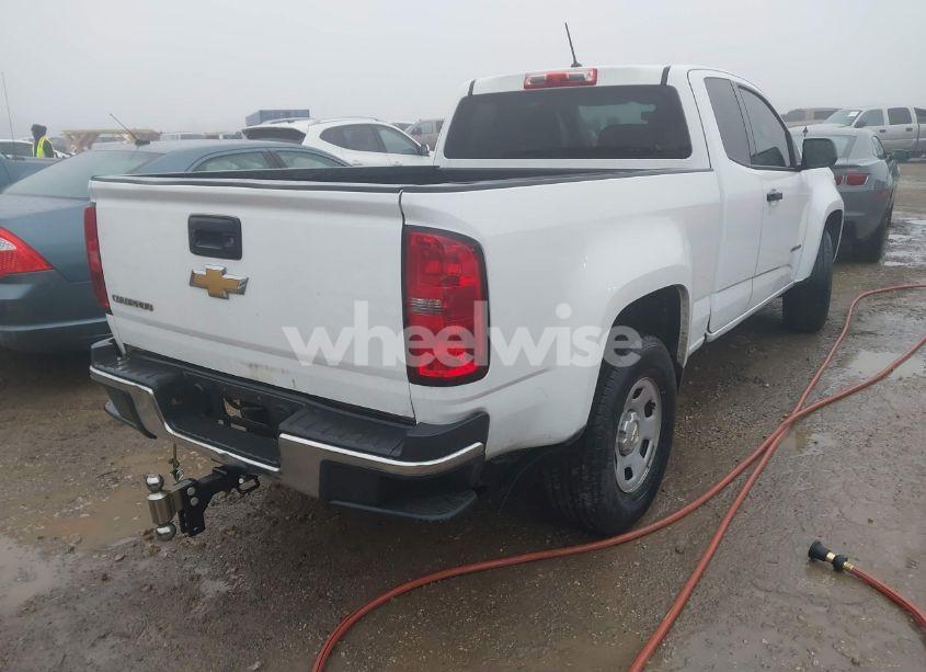 Photo 4 of 2015 Chevrolet Colorado WT (VIN 1GCHSAEA9F1213178)