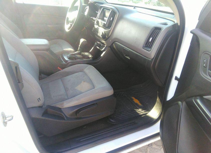 Photo 5 of 2015 Chevrolet Colorado WT (VIN 1GCHSAEAXF1179901)