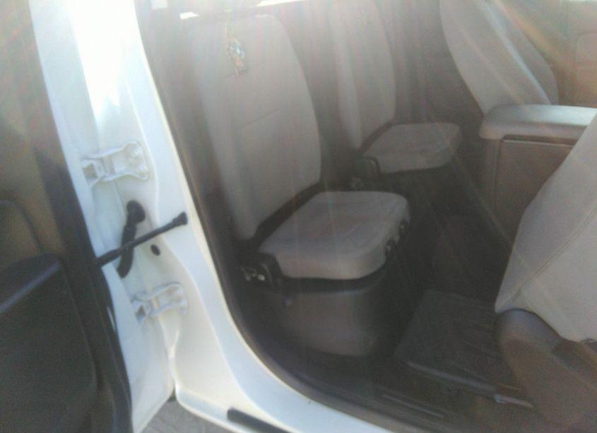 Photo 8 of 2015 Chevrolet Colorado WT (VIN 1GCHSAEAXF1179901)