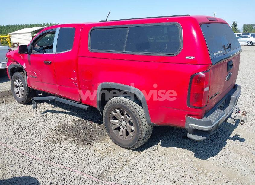Photo 3 of 2015 Chevrolet Colorado LT (VIN 1GCHSBE31F1211061)