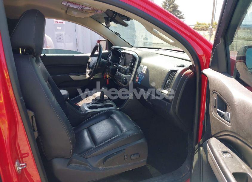 Photo 5 of 2015 Chevrolet Colorado LT (VIN 1GCHSBE31F1211061)