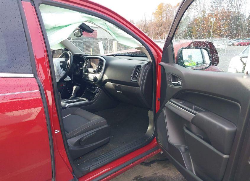 Photo 5 of 2015 Chevrolet Colorado LT (VIN 1GCHSBE32F1248359)