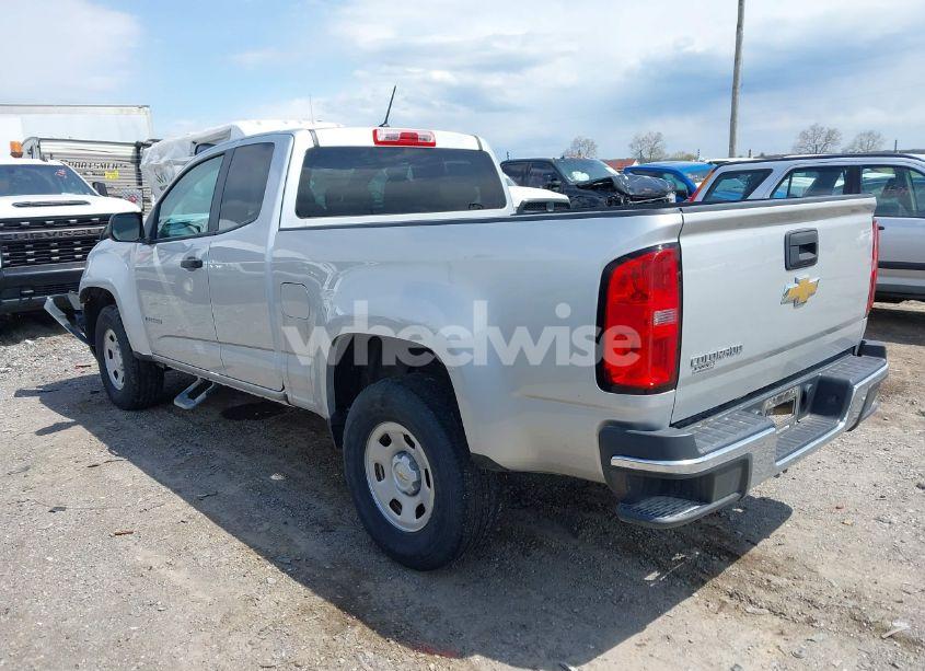 Photo 3 of 2019 Chevrolet Colorado WT (VIN 1GCHSBEA0K1124986)
