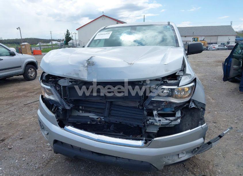 Photo 6 of 2019 Chevrolet Colorado WT (VIN 1GCHSBEA0K1124986)